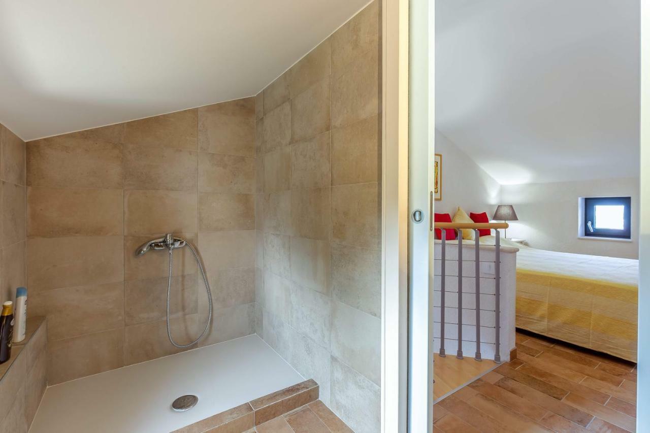 Apartment Li Tar-Vabriga Esterno foto